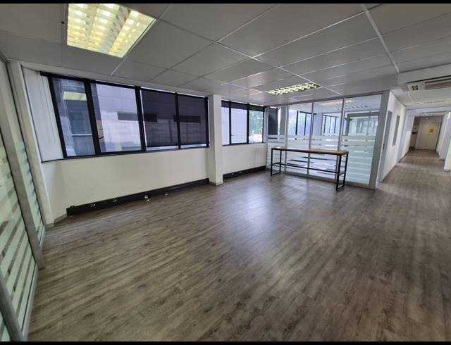 428M² OFFICE TO LET IN RIVONIA